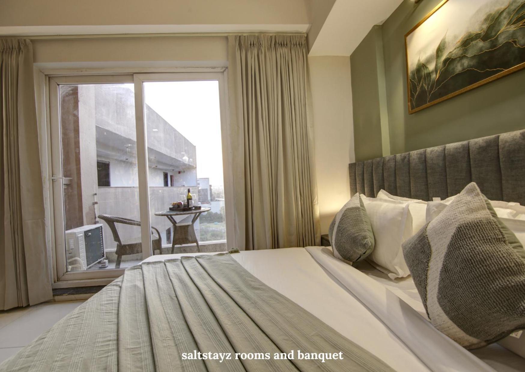 Saltstayz Premier Executive Serviced Apartment - Golf Course Extension Road Gurgaon Exterior foto