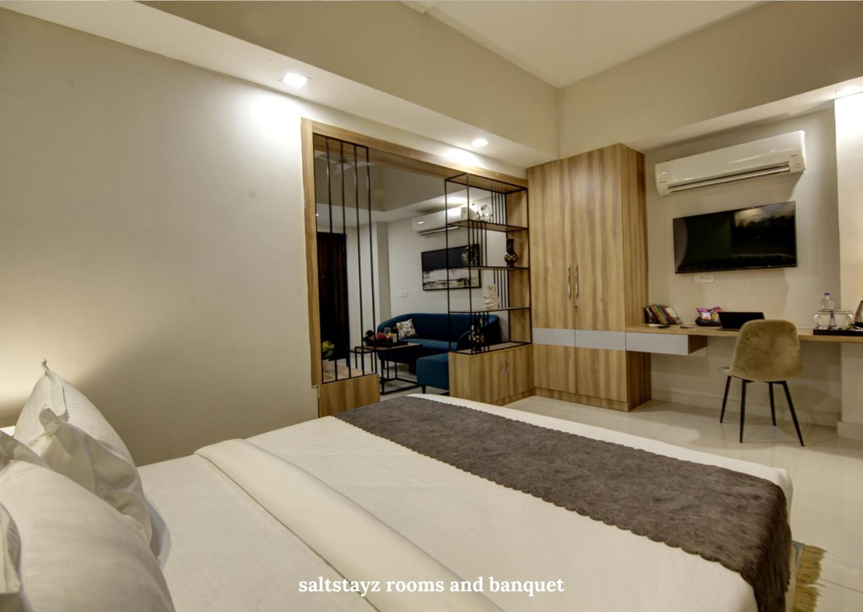 Saltstayz Premier Executive Serviced Apartment - Golf Course Extension Road Gurgaon Exterior foto