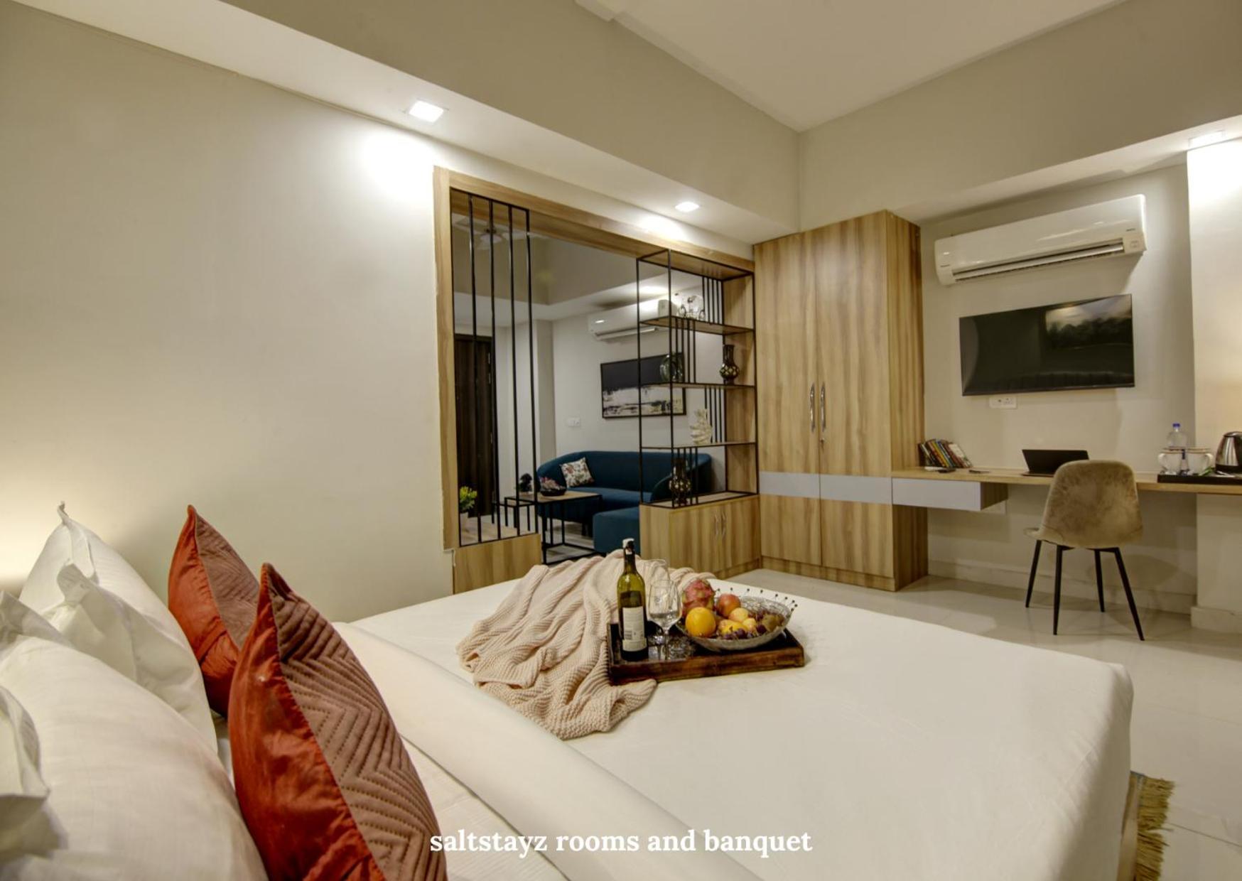 Saltstayz Premier Executive Serviced Apartment - Golf Course Extension Road Gurgaon Exterior foto