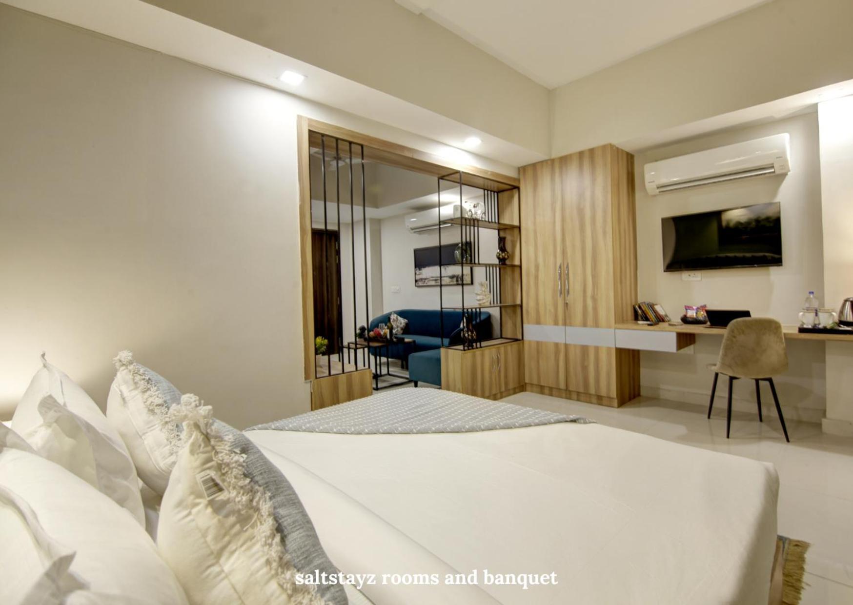 Saltstayz Premier Executive Serviced Apartment - Golf Course Extension Road Gurgaon Exterior foto