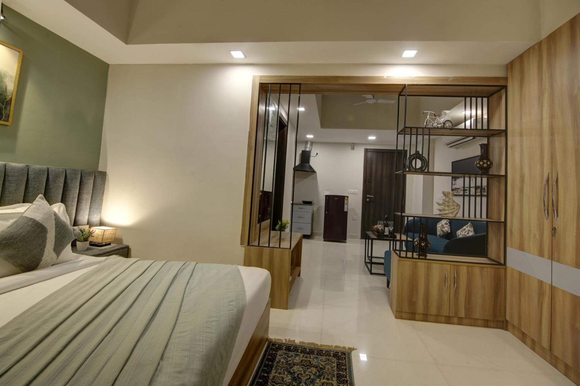 Saltstayz Premier Executive Serviced Apartment - Golf Course Extension Road Gurgaon Exterior foto